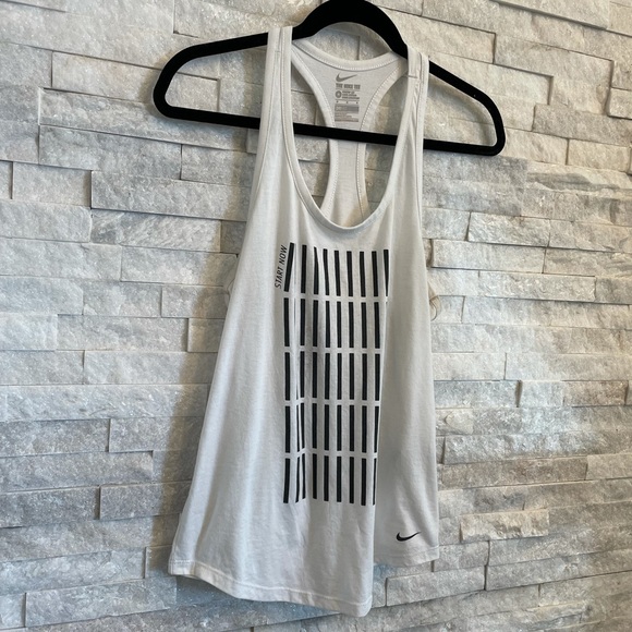 Women’s Nike Tally Mark Start Now End Never Tank Top / Dri Fit “The Nike Tee” - Picture 3 of 7